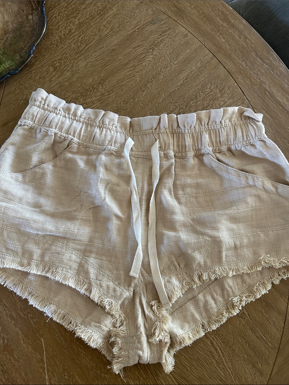 Urban Outfitters BDG Cream Frayed Hem Drawstring Shorts NWT